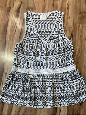 Anthropologie Maeve Boho Black & White Embroidered V-Neck Peplum Tank Tunic SM